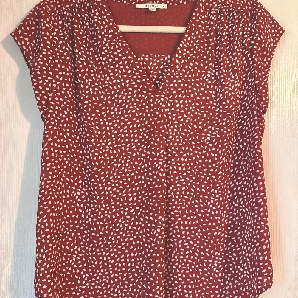 Dark Rose Pink Women's Short Sleeve Top